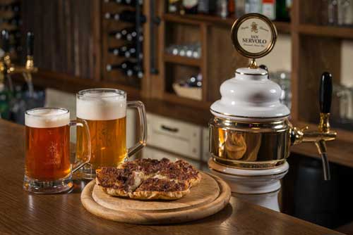 pivnica BEER and STEAKHOUSE San Servolo, Buje, Istra