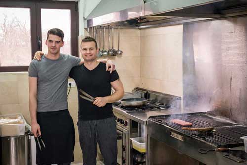 pivnica BEER and STEAKHOUSE San Servolo, Buje, Istra